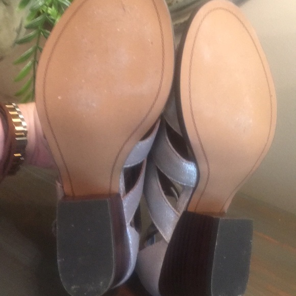 Nicole Tatiana Grey Silver Sandals - Picture 7 of 8